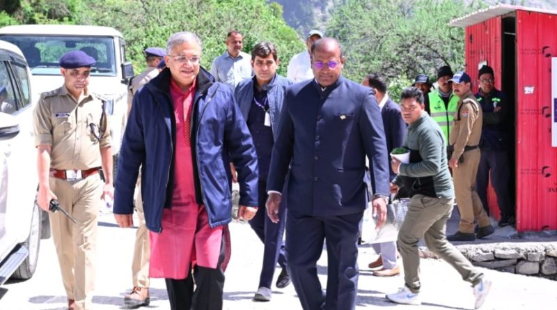 लोकतंत्र का ‘हर्षिल’ मॉडल: भारत-चीन सीमा के बूथों की हकीकत जानने उत्तरकाशी पहुंचे मुख्य निर्वाचन आयुक्त ज्ञानेश कुमार