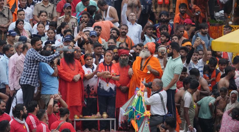 2036 ओलंपिक की भारत में मेजबानी की मनोकामना: खेल मंत्री रेखा आर्या ने उठाई ‘संकल्प कांवड़ यात्रा’