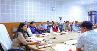 पौड़ी में सजेगा ‘खेल महाकुंभ’ का मंच: डीएम स्वाति एस. भदौरिया ने की तैयारियों की समीक्षा, तीन चरणों में हुनर दिखाएंगे युवा